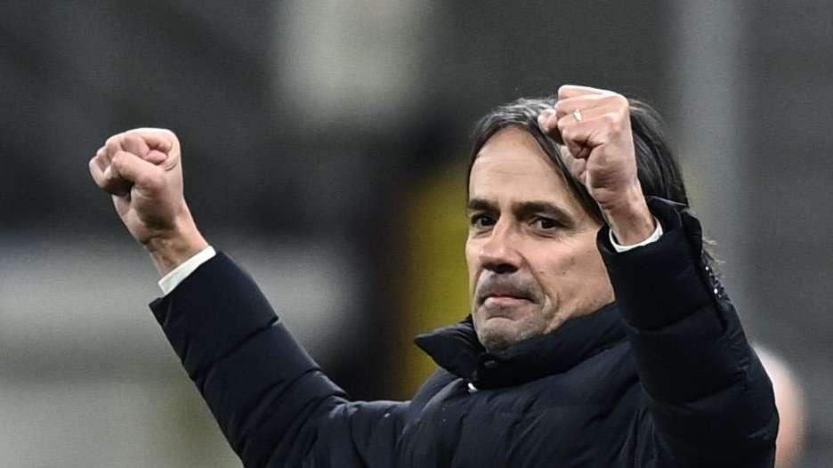 Inter-Milan - Skriniar e Bastoni con licenza di spinta, Barella e Mkhitaryan diventano immarcabili. Riecco Big Rom