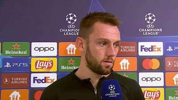 De Vrij a Sky: "Stiamo crescendo, lo abbiamo dimostrato anche a Monaco. Contro la Juve vogliamo vincere"