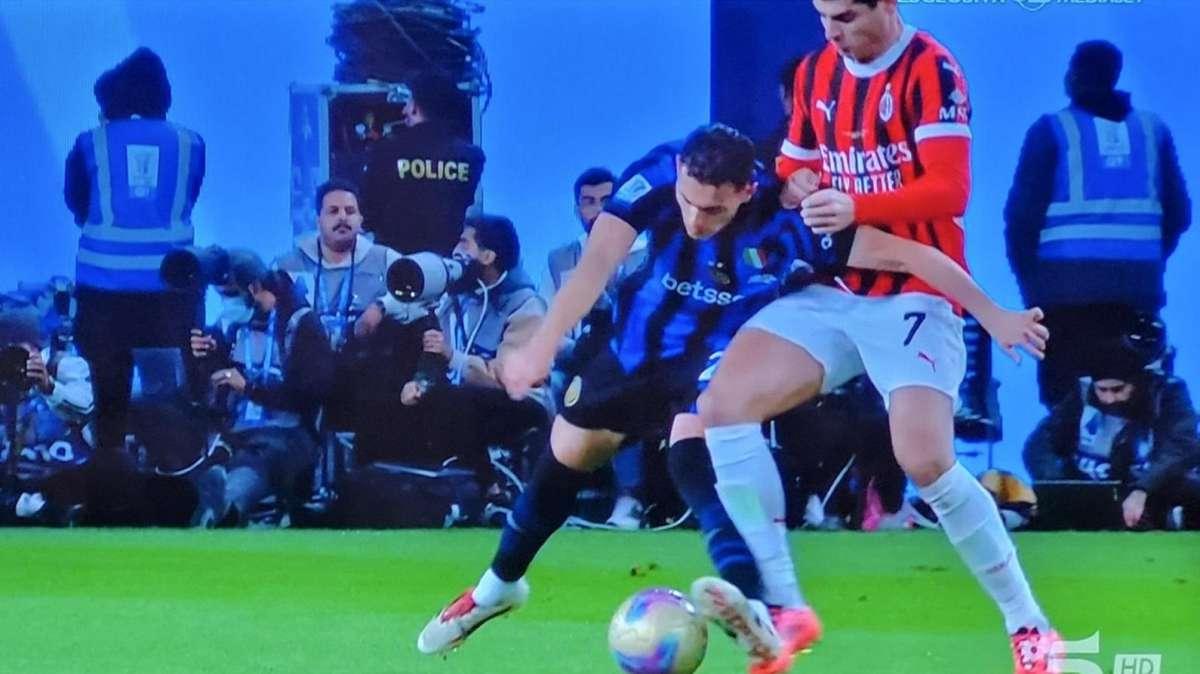 Moviola CdS - Sozza incide su una gara facile da dirigere: 2-1 "viziato" e non solo...