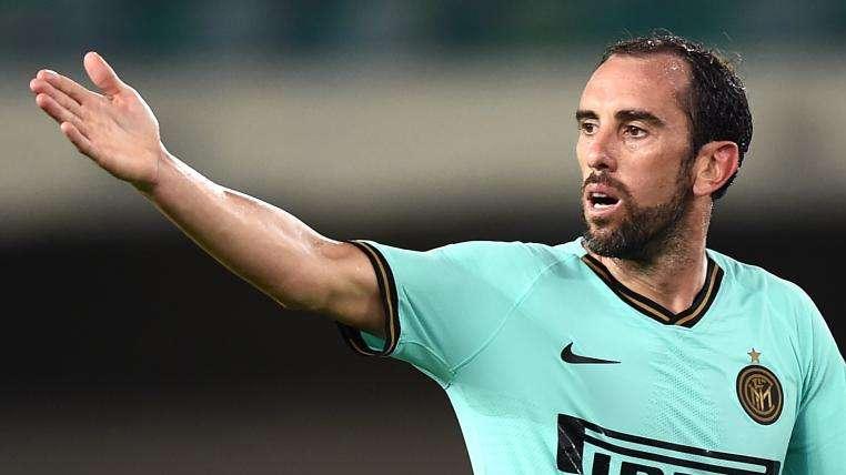 Godin, parole da leader dopo il 2-2 di Verona: "Non serve a niente lamentarsi, continuiamo a lavorare come squadra"