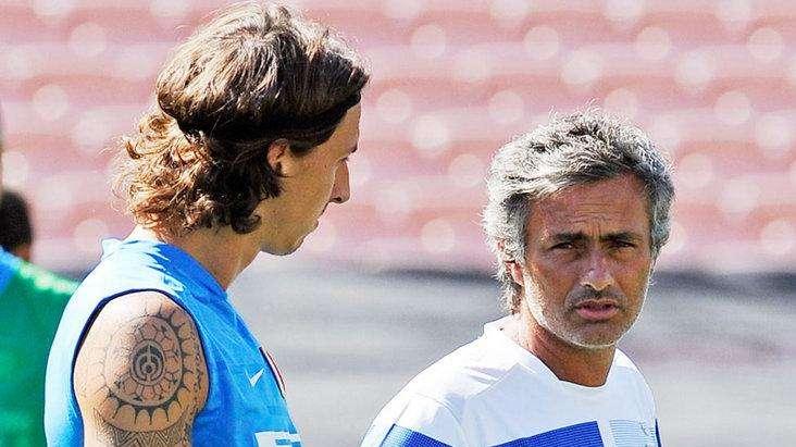 Mou: "Per Ibra parlano i numeri: uno dei top al mondo"