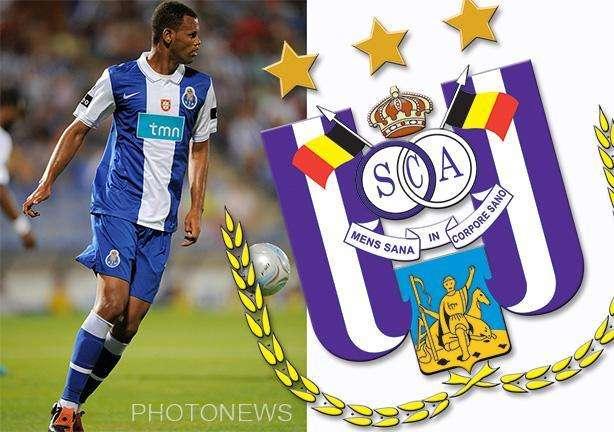 UFFICIALE - Rolando va all'Anderlecht in prestito