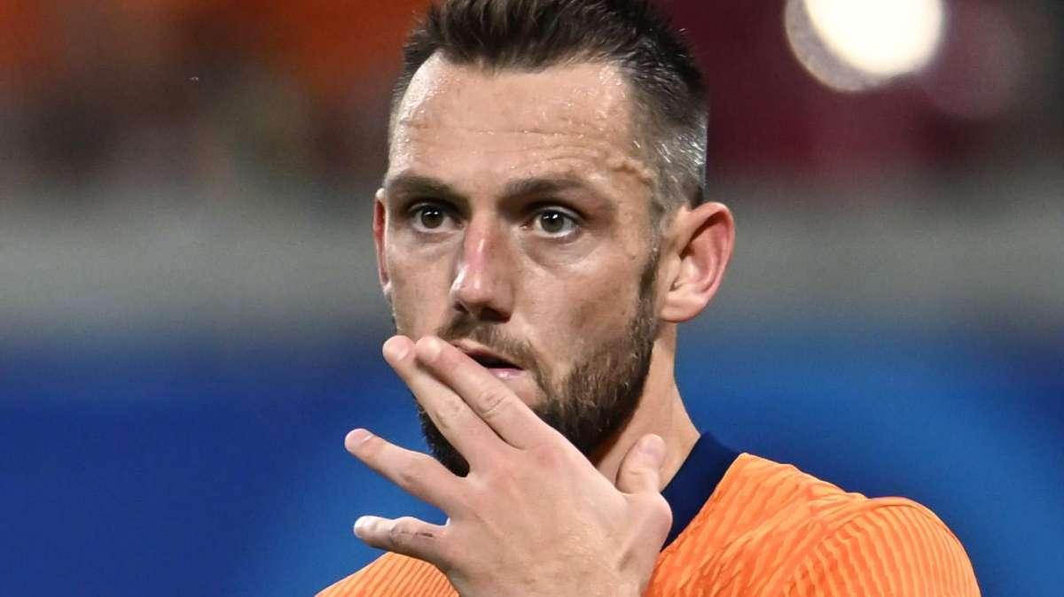 Olanda-Austria, De Vrij contro Arnautovic dall'inizio. Dumfries parte dalla panchina