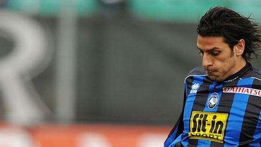 Floccari, Milito, Acquafresca: giro frenetico di attaccanti