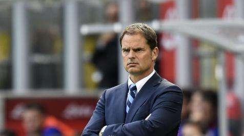 De Boer, ora non bastano nemmeno i tre punti. Da Pioli a Bielsa: tante le voci