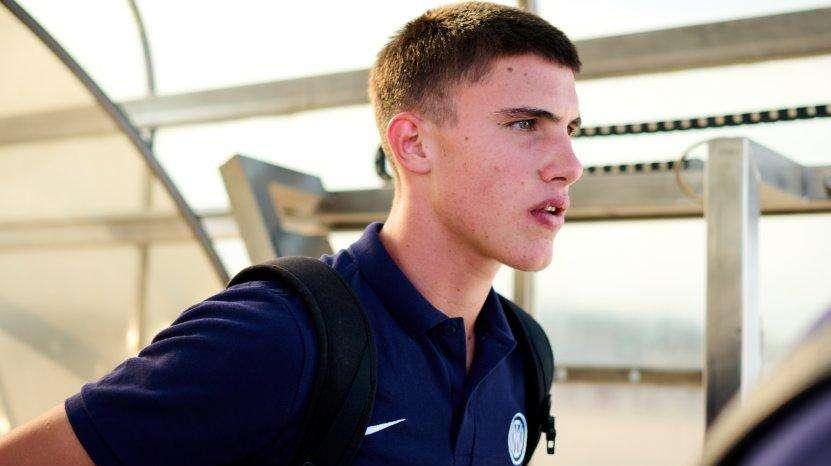 Sky - Inter-Sassuolo, nuovi contatti per Casadei. Akanji il favorito per la difesa, Acerbi possibile idea low cost