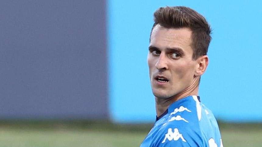 CdS - Milik-Napoli alle carte bollate: doppia causa tra club e giocatore