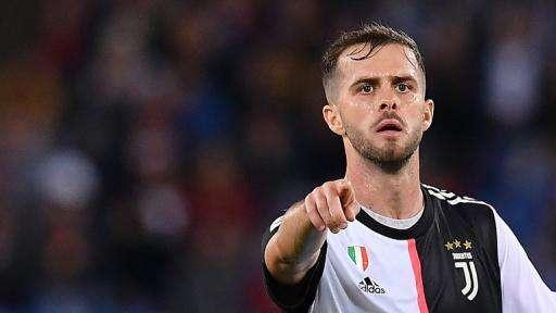 Pjanic: "Nainggolan dovrebbe essere più intelligente e discreto"