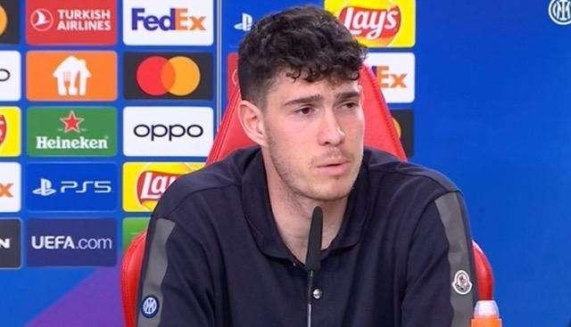 Bastoni: "Non temiamo il Benfica. Rinnovo? Nessun problema, se ne stanno occupando il mio procuratore e il club"