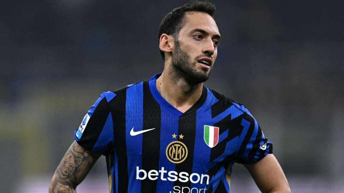 VIDEO - Calhanoglu risponde a McTominay e poi fallisce il raddoppio, tra Inter e Napoli è 1-1: gli highlights