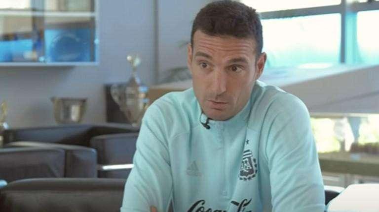 Argentina, Scaloni pronto al rinnovo di contratto. Tapia: "Siamo due uomini di parola, non c'è problema"