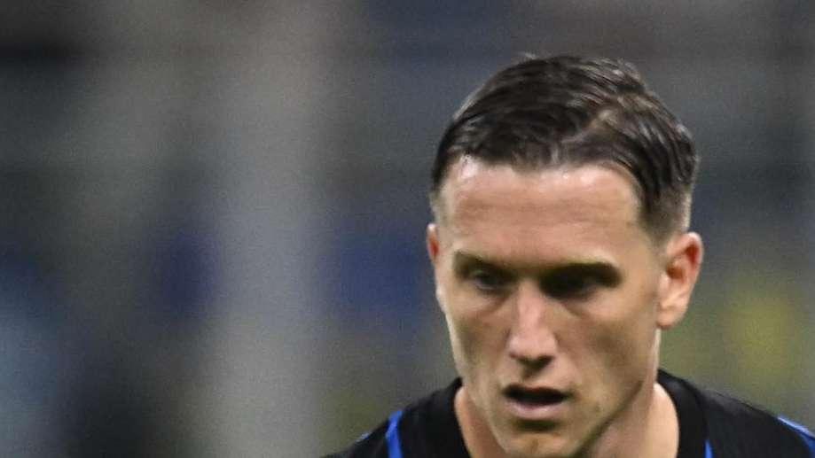 Polonia, il ct Urban: "Il poco minutaggio di Zielinski all'Inter potrebbe essere un problema. Sul suo futuro dico che..."