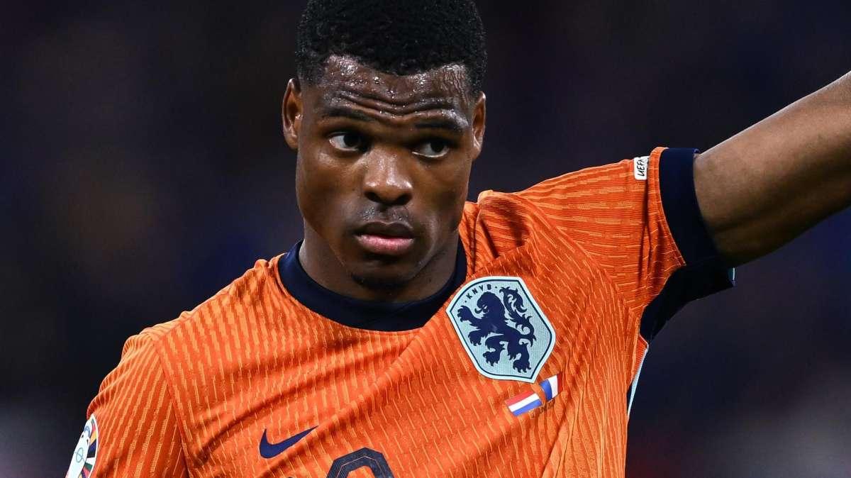 Reunion nerazzurra al termine di Olanda-Francia: risate e scherzi tra Thuram, Dumfries e De Vrij