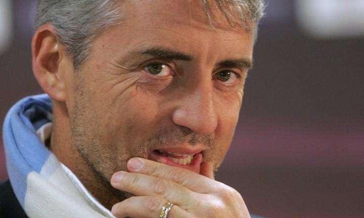 Mancini: "Eto'o è super, Balotelli si aiuti da solo"