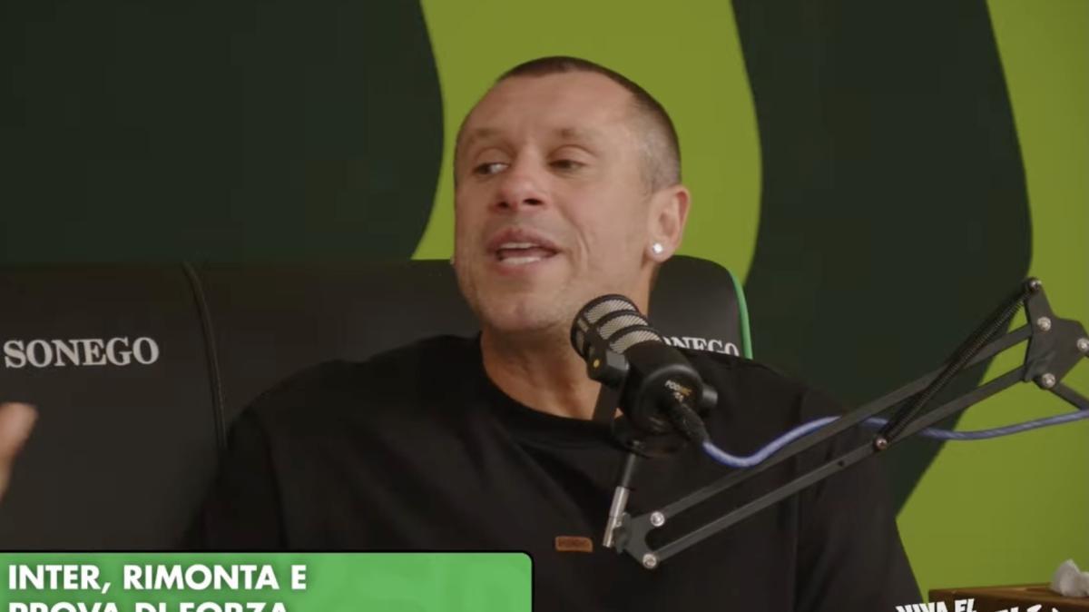 Cassano: "L'Inter gioca il campionato in infradito. Dimarco? Non so cosa gli stia succedendo"