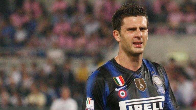 Thiago Motta esce deluso dopo l'espulsione