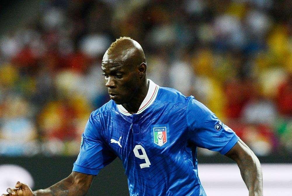 Balo si opera agli occhi. Vuole Mou in Champions