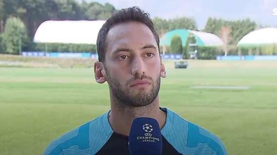 Calhanoglu a ITV: "Contro il Bayern dobbiamo essere uniti e giocare l'uno per l'altro. San Siro fa la differenza"