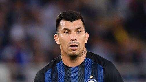 Inter, Medel è tornato a Milano e da oggi riprenderà ad allenarsi