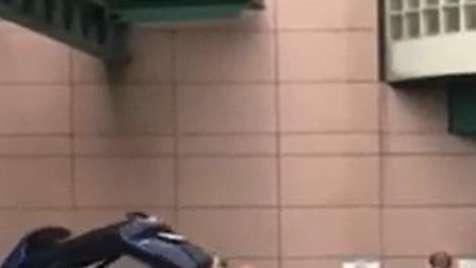 VIDEO - Hakimi, visite all'Humanitas: primo incitamento dai tifosi per il nuovo esterno nerazzurro