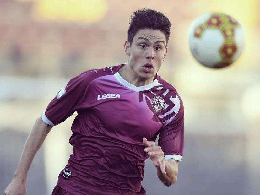 Primavera Inter, arriva Nunziatini: il centrocampista classe 2003 in sede per la firma