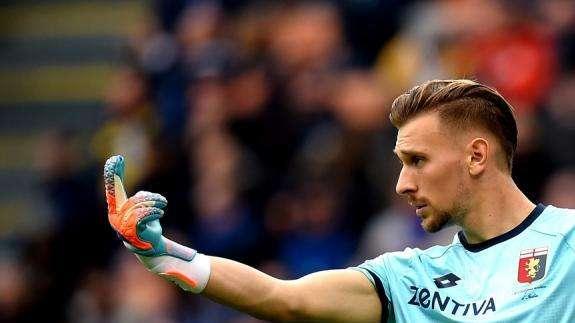 Radu: "Il mio desiderio è di restare un altro anno al Genoa per migliorare"
