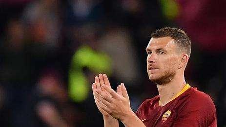 SM - Il punto sul mercato: Manolas al Napoli è un assist per Dzeko. Niente aste per Barella. Lazaro, ci siamo
