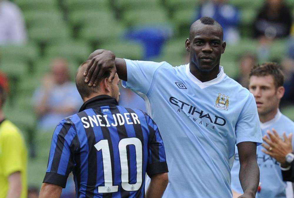 Gazsport - Balotelli torna. Maicon o Sneijder al City?