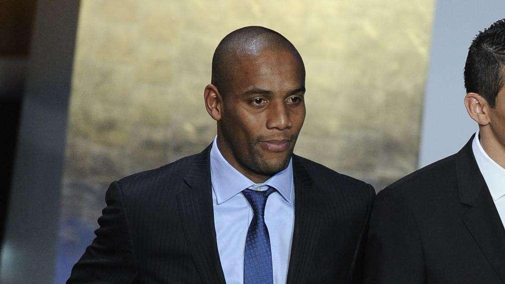 Comunicato dell'Inter: Maicon è in permesso