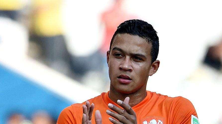 Depay: "So dell'interesse delle inglesi, sul futuro..."