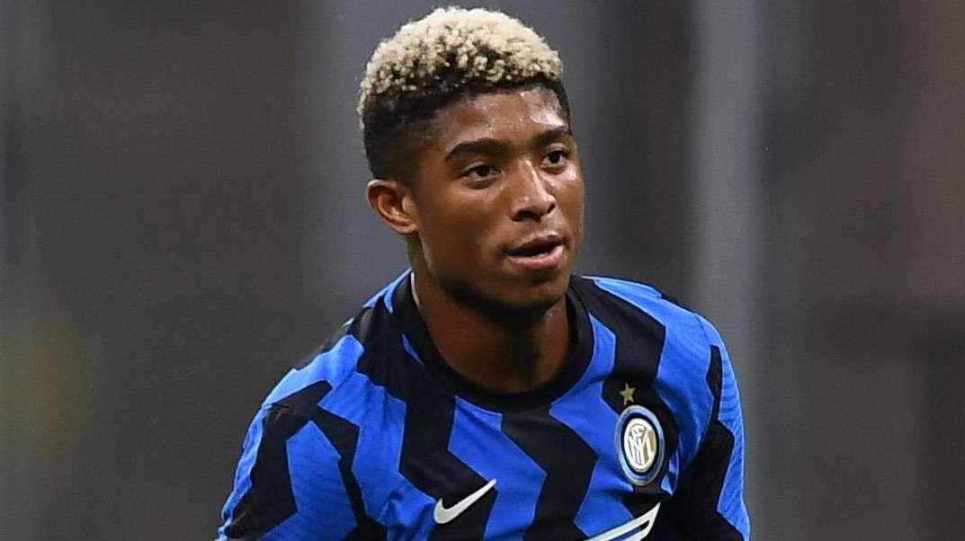UFFICIALE - Salcedo al Verona in prestito con diritto di opzione e contro-opzione. L'Inter: "Auguri per la nuova avventura"