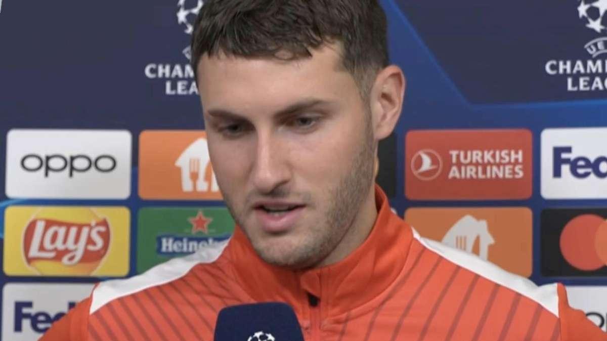 Accostato all'Inter, Gimenez apre alla Serie A: "A chiunque piacerebbe giocare in Italia"