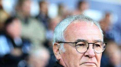 Lo United di Mou travolge il Fulham: 4-1. Ranieri: "11 agnelli contro 11 lupi"