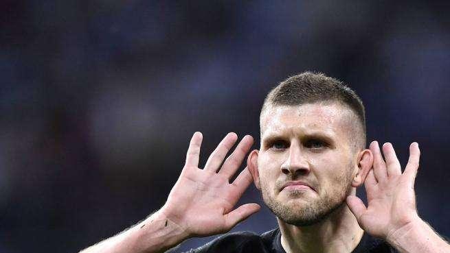 Sky - Inter, oggi un incontro tra Ausilio e l'agente di Rebic