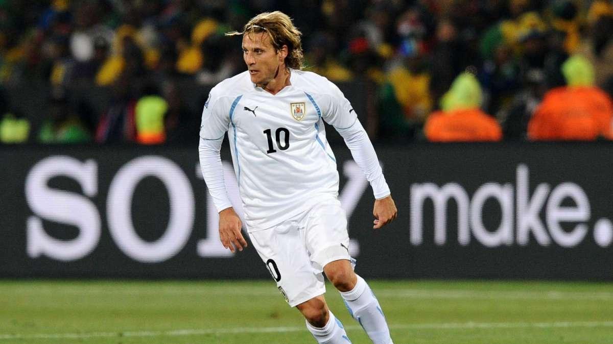 Forlàn mostruoso, l'Uruguay batte il Sudafrica