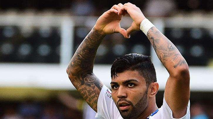 Inter ora su Gabigol, parte la sfida alla Juve: i dettagli dell'offerta 