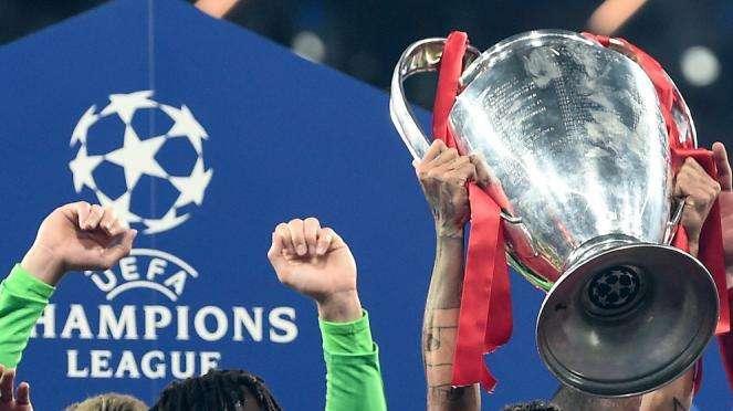 Nuova Champions, dalla Francia arriva proposta con 36 squadre