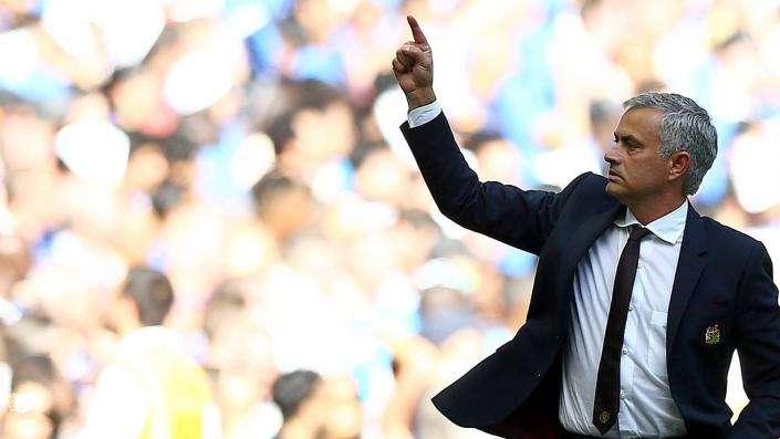 Mou: "Quanto valgo? Una sterlina più di Neymar"