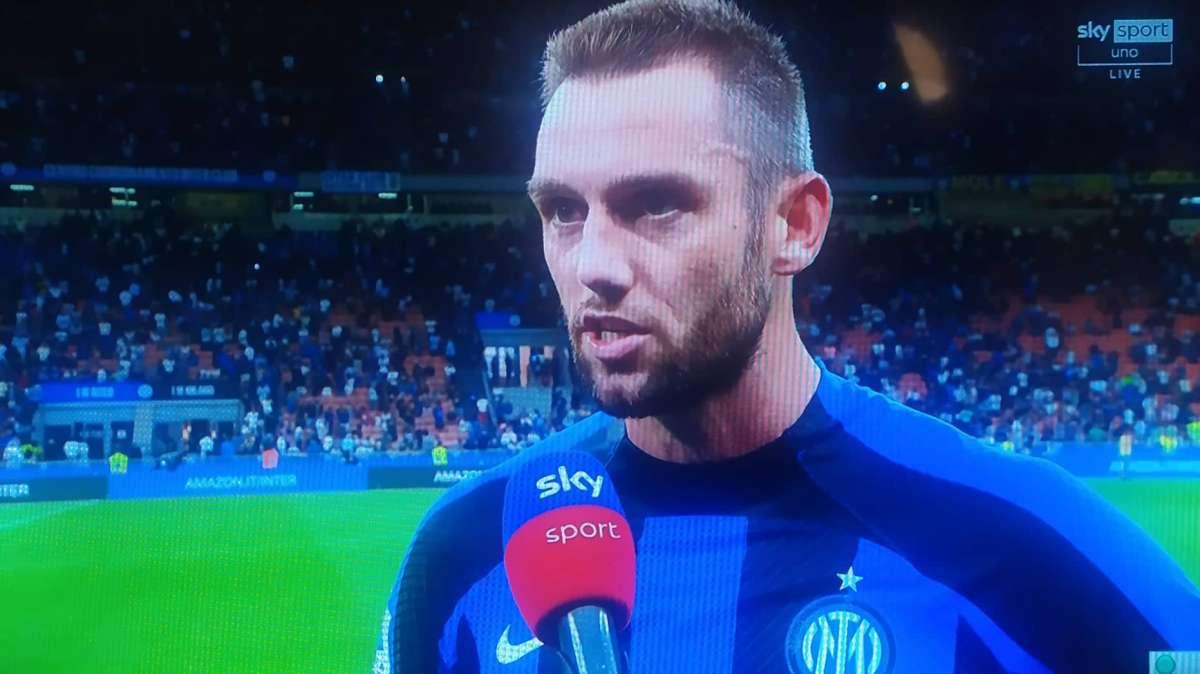 De Vrij al 45esimo: "Potevamo fare altri gol. Bello avere attaccanti come Lukaku e Lautaro"