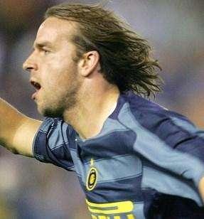 V.d. Meyde: "L'Ajax mi mandò all'Inter, io non volevo"