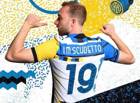 Esteban Cambiasso entusiasta per la quarta maglia: "La voglio!"