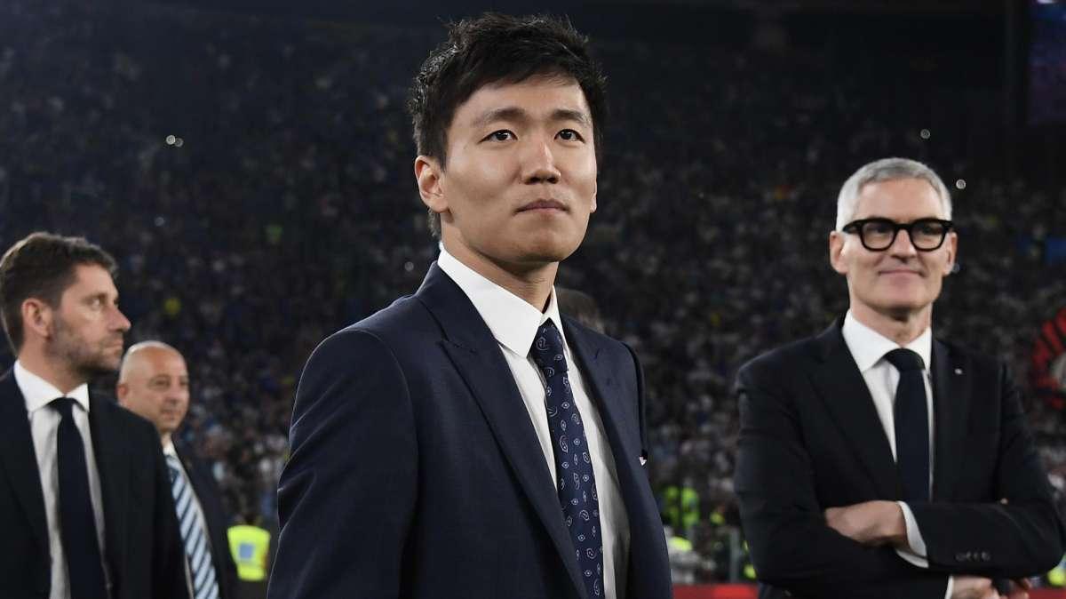 SM - Rifinanziamento del prestito con Oaktree, ecco come Zhang potrebbe tenersi l'Inter: c'è un fondo americano 