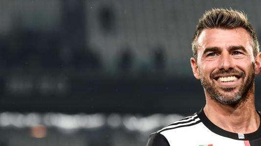 Sky - Barzagli, l'Inter si allontana: possibile ingresso nello staff di Sarri 