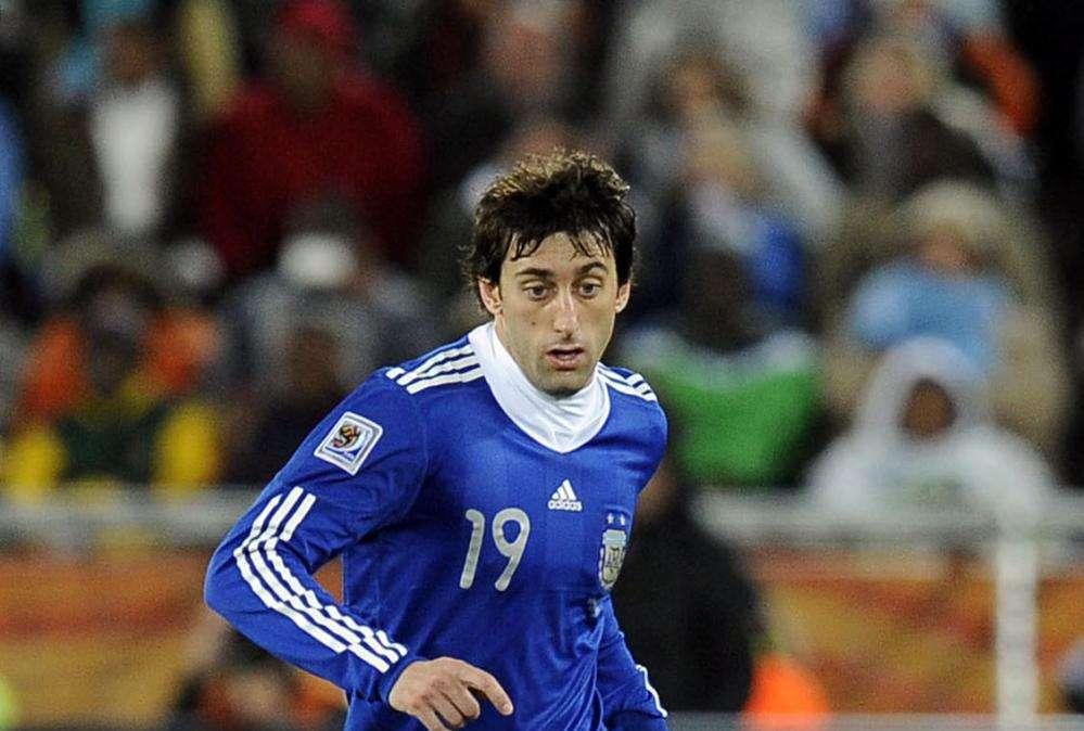 Argentina, Batista convoca Cambiasso, Milito e Zanetti