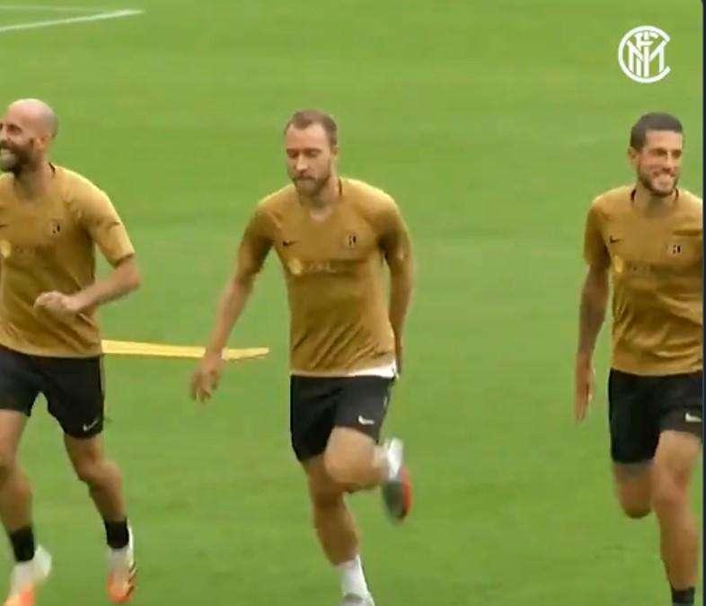 VIDEO - L'Inter torna a San Siro: il video dell'allenamento odierno