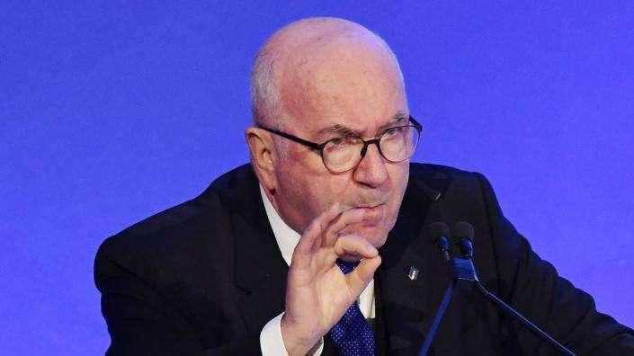 Tavecchio: "Gran colpo Nainggolan, ma doveva arrivare 5 anni fa. Ventura? Scelta di Lippi, io volevo Donadoni"
