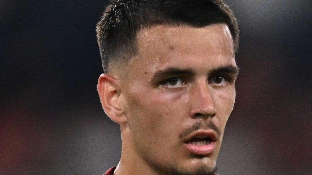 Qui Roma - Comincia la preparazione per la gara con l'Inter. Si rivede in gruppo Le Fée