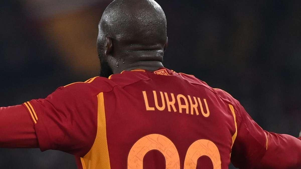 Record negativo per Lukaku: espulso per la prima volta dopo quasi 400 gare nelle leghe top 5