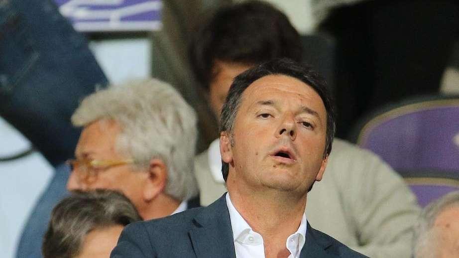 Renzi attacca: "L'emendamento del Governo toglie soldi ai giovani per darli ai presidenti incapaci di Serie A"