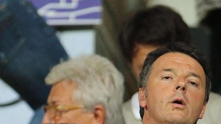 Inter sconfitta, esulta anche Renzi: "Bello tornare dopo tanti anni a San Siro. Grazie Fiorentina"